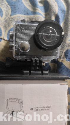 Akaso v50x + 4k sd card + accessories